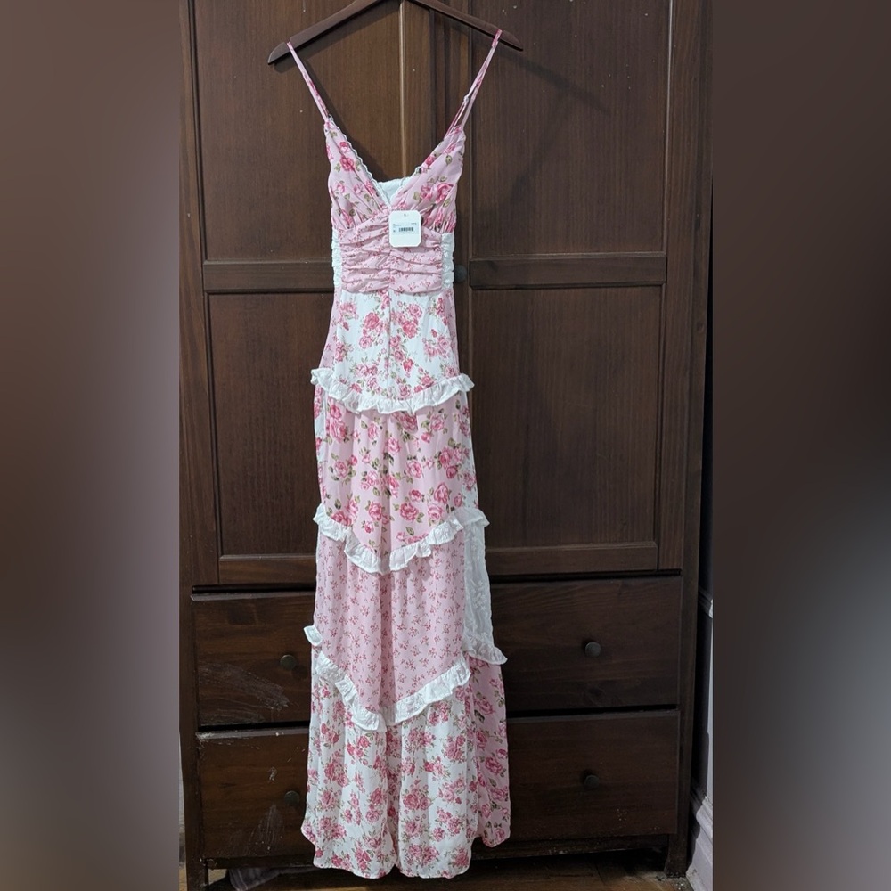Altar’DState Adernlia Floral Maxi Dress